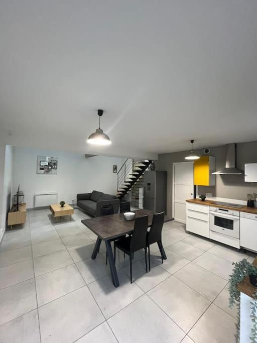 La Maison Du Bonheur 70 M² Saint-Amand-les-Eaux Extérieur photo